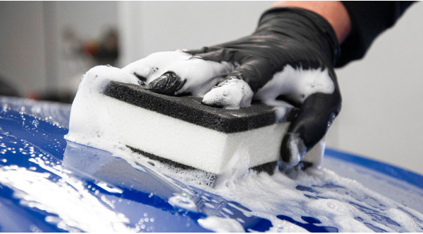 What to do before waxing? Step 0 – decontamination